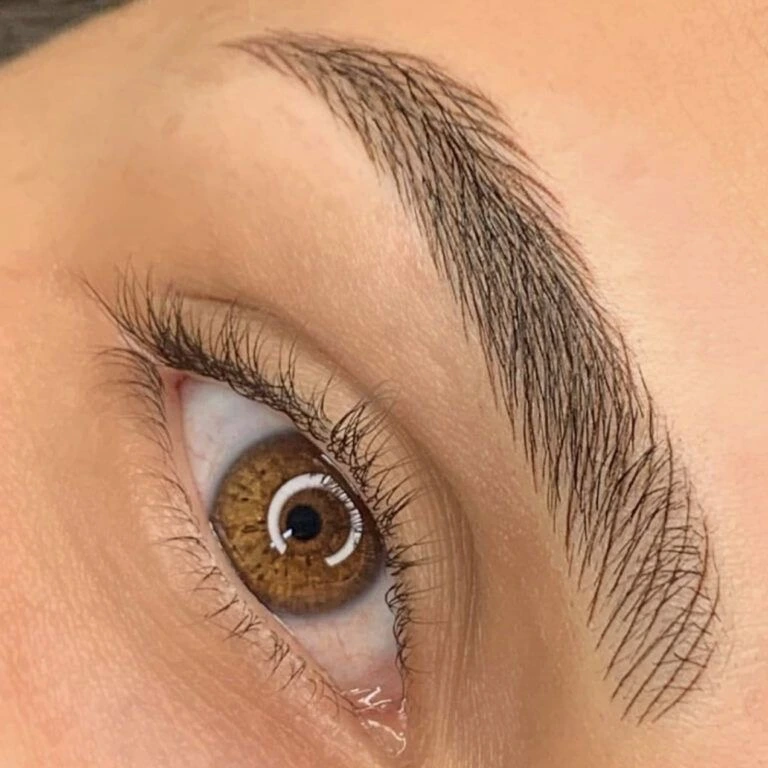 Microblading & Augenbrauen Basel ​